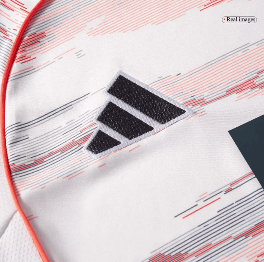 BAYERN MUNICH AWAY SOCCER JERSEY 2025/26 - Fan Version