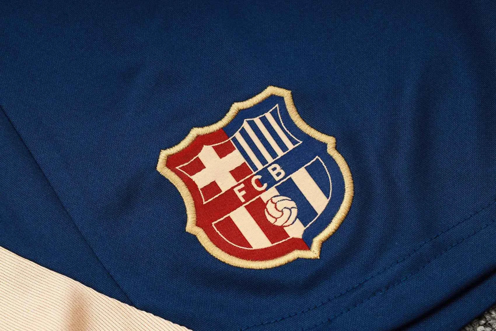 Barcelona Training SUIT 24/25 fan version