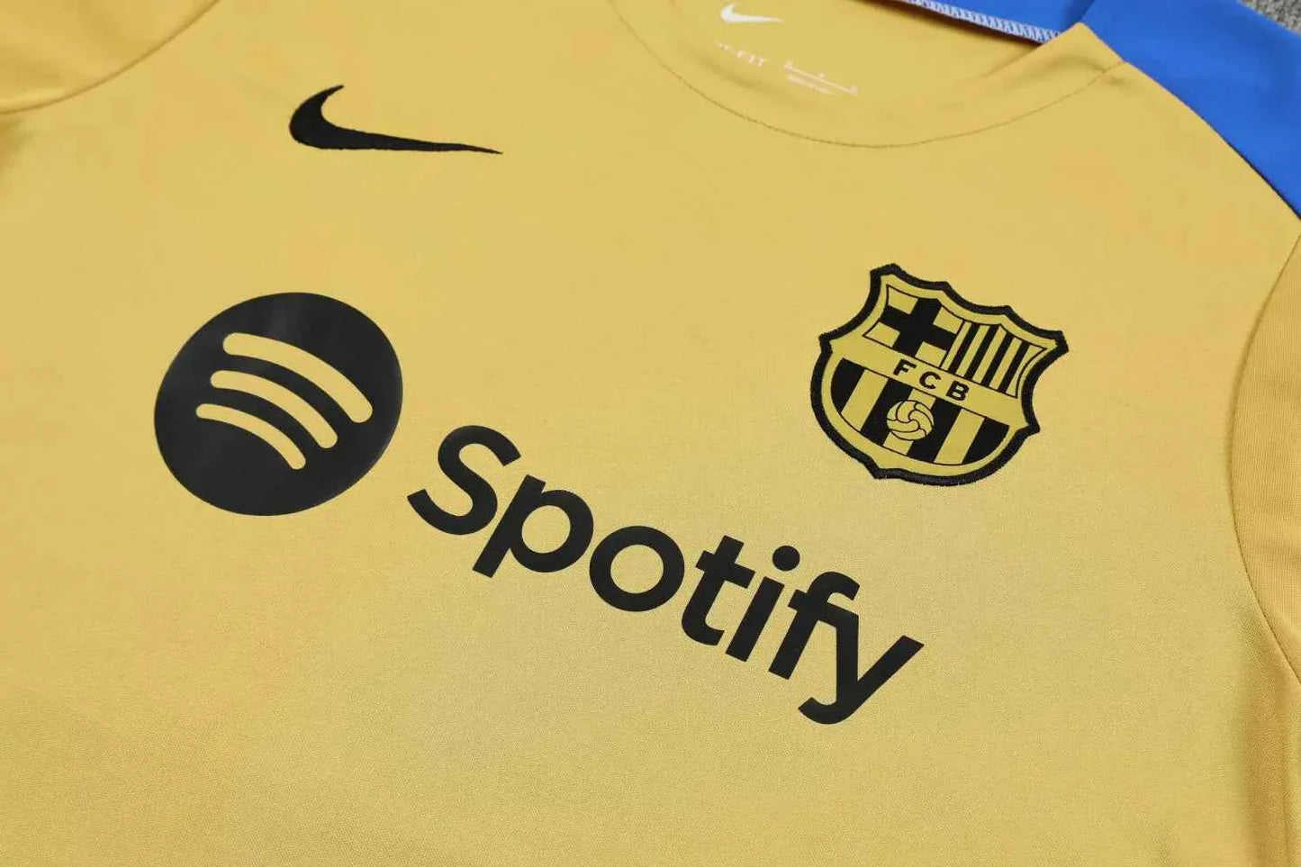 24/25 Barcelona Yellow Training Jersey + short