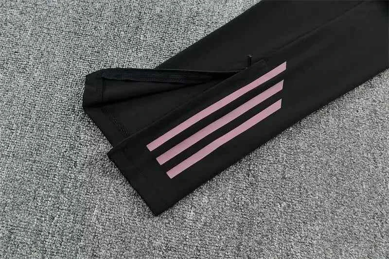 Real Madrid 25/26 Purple Training kit